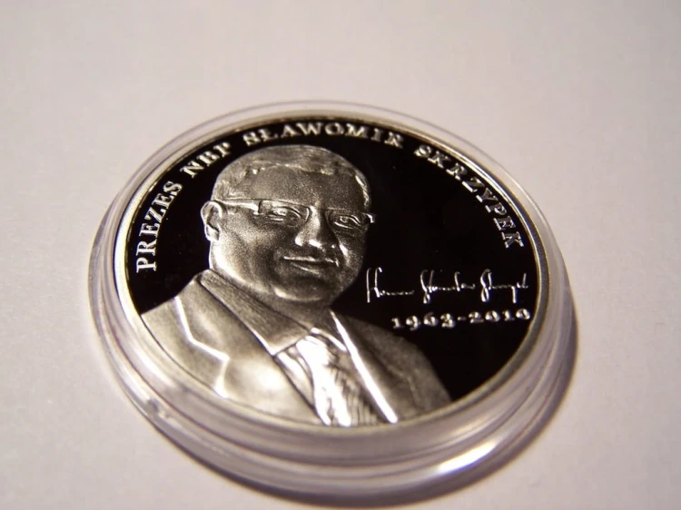 10 ZŁ 2011 S.SKRZYPEK + ETUI - MENNICZY